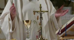 Misa funeral en memoria de D�a.Rosal�a Pav�n Fr�as